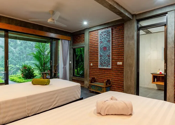 Alamanda Hotel